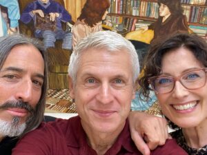 Lisa Edelstein Instagram - Wow, some of my favorite people came to the opening at @anatebgigallery and it was such a beautiful experience. Thank you! The show is up til October 28th xxxxx 
6150 Wilshire Blvd 
Tuesday-Saturday