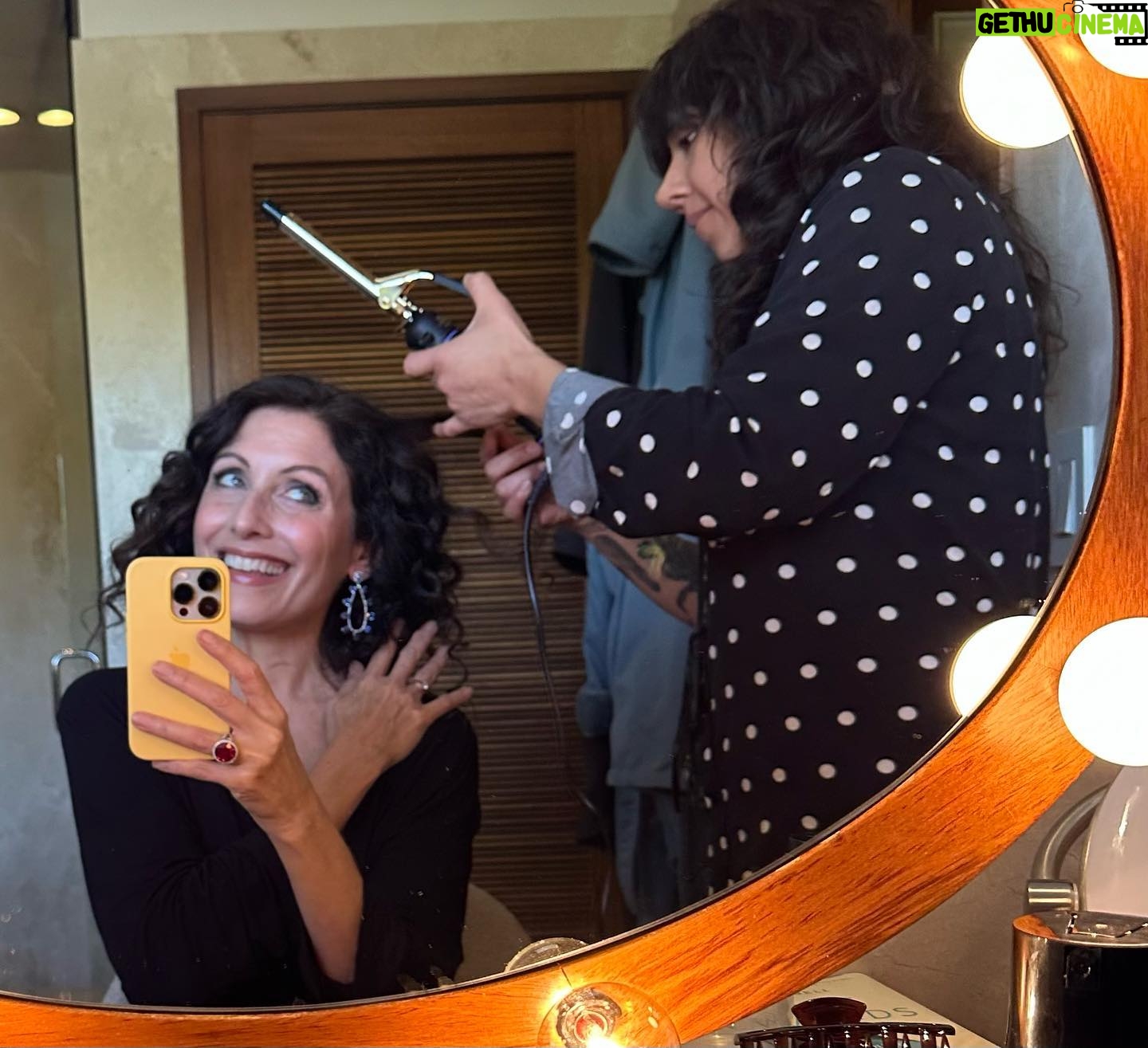 Lisa Edelstein - 3.5K Likes - I’m not even dressed yet and I already feel sooooo good! Thx for the baubles @martinkatzjewels WOW! And for the extra love @brenrobertsonbeauty and @_hair_by_leila__ @moca @periellenb #mocagala2023
