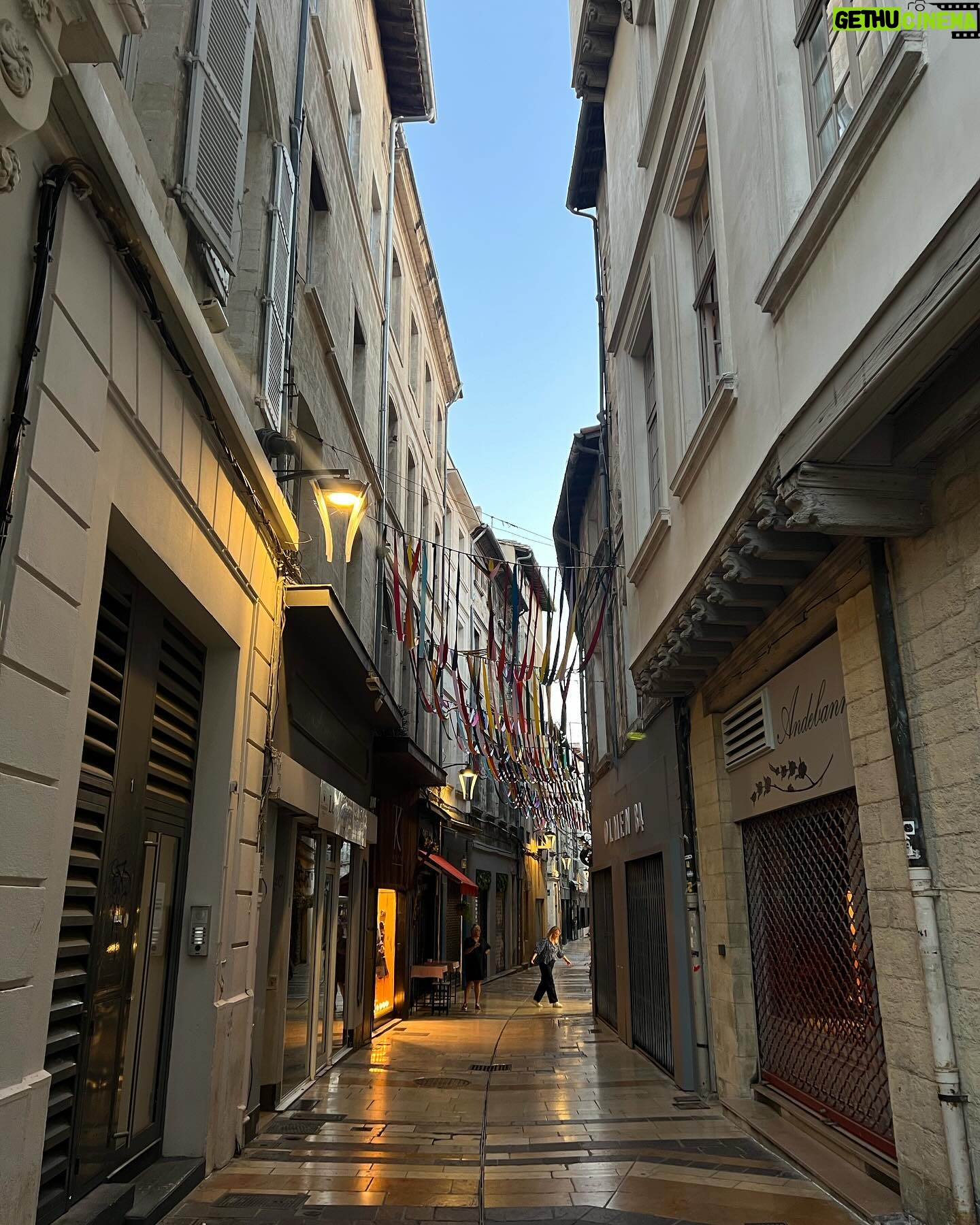 Lisa-Marie Koroll Instagram - Road tripping 🐬 1. First tapas stop in Peñiscola 2. Inhaling the french country air 3. and 4. visiting the pope palace in Avignon and 5. marvel at the mysterious art of #EvaJospin 6. wandering the streets of Avignon 7. Dipping into the Gardon under the Pont du Gard 8. and 9. Jumping into the Mediterranean Sea and 10. Enjoying Henry’s holiday face