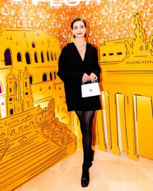 Lisa-Marie Koroll Instagram - Welcome back in Berlin @bulgari! So looking forward to this new chapter 💎🐍🖤