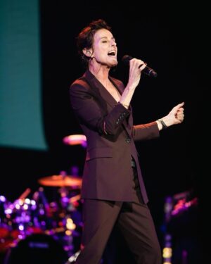 Lisa Stansfield Instagram - It was so wonderful playing Chile again. Such a special night. Muchas Gracias mis amigos. ♥️