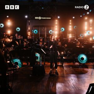 Lisa Stansfield Instagram - A special Valentine’s Day #R2PianoRoom from Lisa Stansfield. 🌹 

Listen on BBC Sounds | Watch on BBC iPlayer