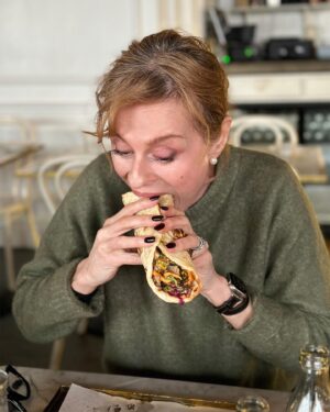 Lisa Stansfield Instagram - Well! What can you say about kebabs?😋
