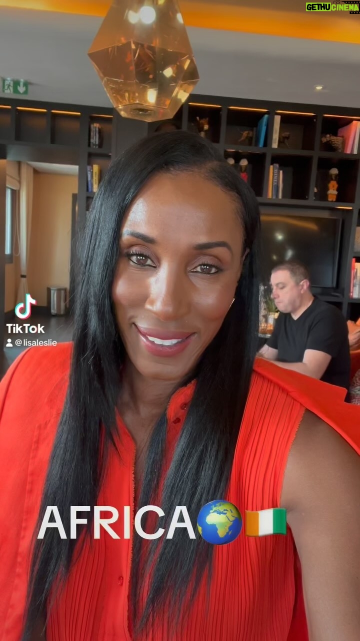 Lisa Leslie Instagram - I loved every minute visiting Africa for the first time with my sisters @Chiney Ogwumike @Allison Galer @CrysDunn So thankful for Ambassaor Jessica Ba @kandiacamara_officielle for her hospitality in Abidjan, Cote I’dviore ( Ivory Coast)🇨🇮 @usembabidjan #usembabidjan #Sportsunitedus_CIV #Harmoniesurleterrain #SportsDiplomacy #afcon #afcon2024 #africanaffairs