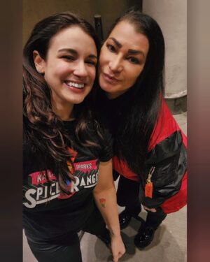 Lisa Marie Varon Instagram - So excited and honored to have the opportunity to hang out with one of the most amazing humans on this planet, @reallisamarie! You literally COULD NOT wipe the smile off my face! 😄🥰 

Not only is Victoria one of my favorite pro wrestlers since I was a teenager, Lisa, is the most kindest, geniune people I've ever met! Her passion and energy for life is infectious! ❤️ 

Victoria will always be the pioneer of women's wrestling - she had it all, the look, the charisma, the moves! From her iconic matches with @trishstratuscom and unforgettable first-ever women's hardcore matches, to the first-ever women's steel cage match with @machetegirl! So many amazing matches in her career, my favorites were with Molly Holly, @gailkimitsme, and @phenom_jazz, too! 🤼‍♀️ 'The Widow's Peak' is one of THE TOP 5 best wrestling finishers ever! 🕸 

Lisa - Thank you for the laughs, the tears, and heart-to-hearts that I will always cherish and never forget! 🥹 You're a real one!!! 💯 It's crazy how life comes full circle!!

(Hey @WWE! Victoria deserves (and has EARNED) to be inducted into the WWE Hall of Fame! 🙌)

📍 @syracusecollectorscon