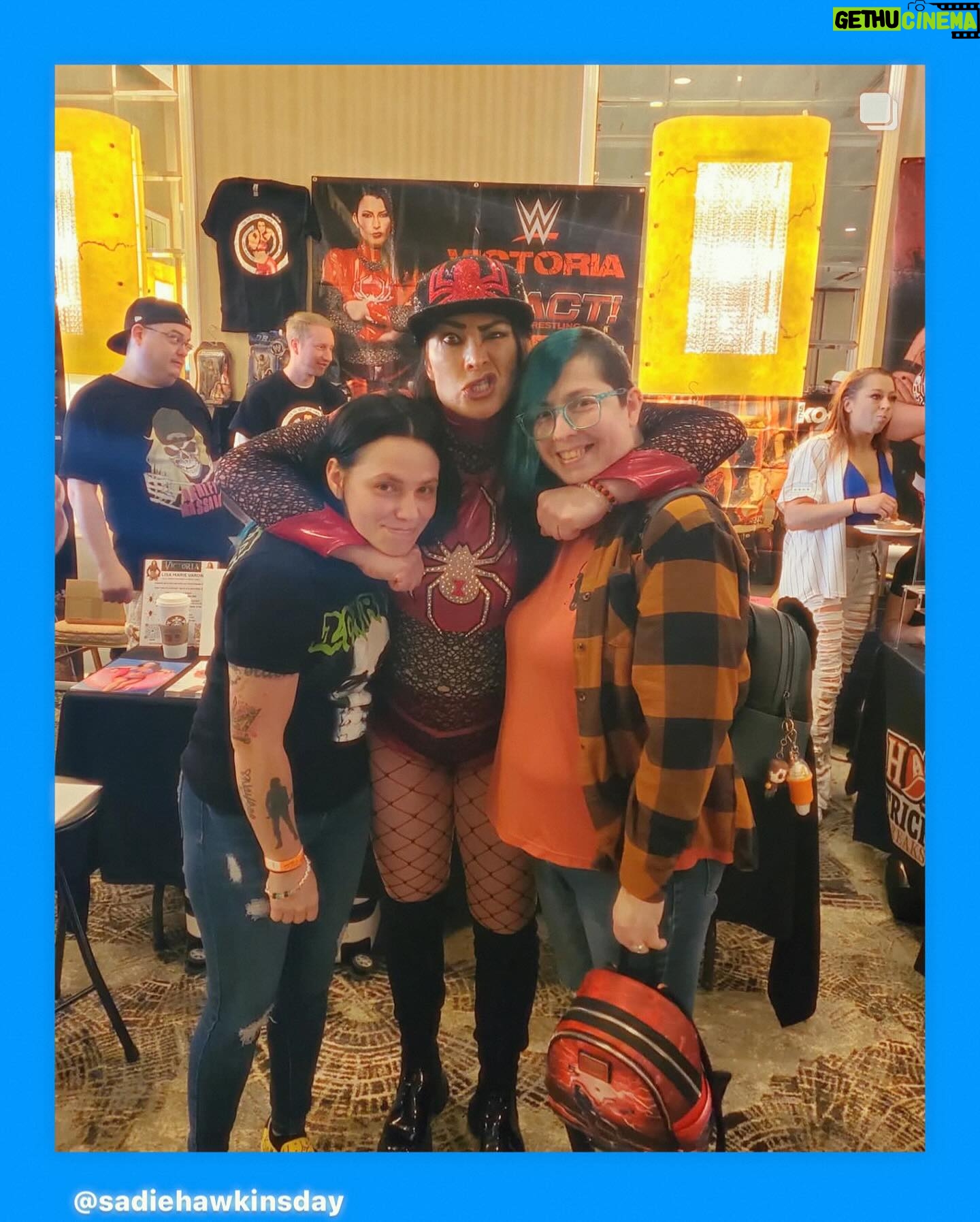 Lisa Marie Varon Instagram - I love you Sadie! #Repost @sadiehawkinsday with @use.repost ・・・ We were so happy to see Lisa again this year! Everytime we see her she’s always fun and she takes the time to chat and catch up with us. She has a heart of gold! I’m telling you if you have the chance to meet her you should. She’s the most down to earth person. Thank you for everything! We appreciate & Love you! #GAW #widowspeakfreak4life #squaredcircleexpo #daymade❤ ️