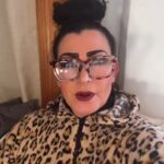 Lisa Marie Varon Instagram - TODAY Live watch along on my twitch channel. Twitch.tv/reallisamarie at 6pm est