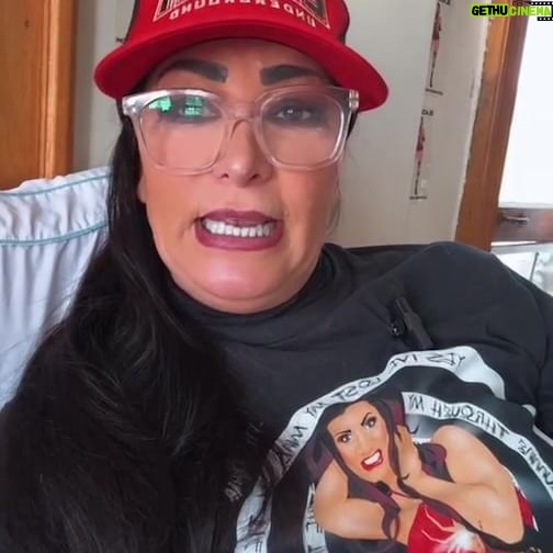 Lisa Marie Varon Instagram - Going live at 5pm est on twitch and whatnot. Follow me RealLisaMarie.
