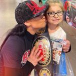 Lisa Marie Varon Instagram - Her name is Lita. Named after @machetegirl . My favorite too! Love you @dianabynature71 ! Photo from @syracusecollectorscon