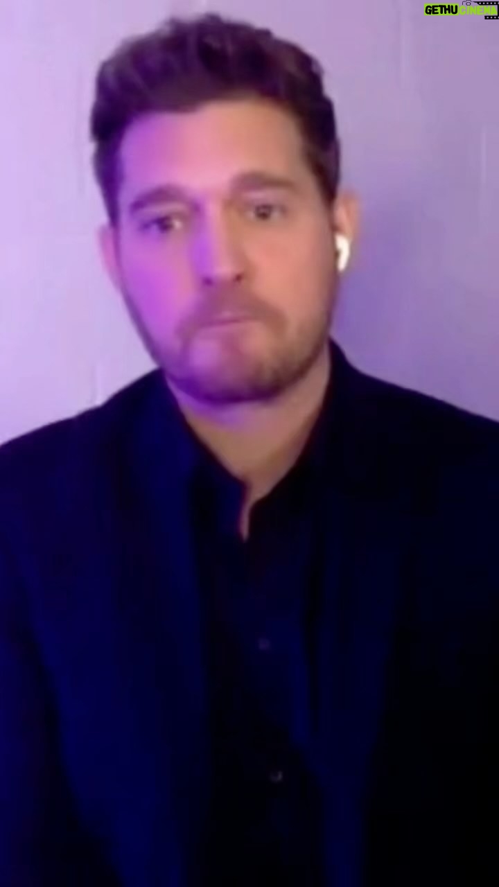 Lisa Wilkinson Instagram - That moment when @michaelbuble writes a song for you…and you realise your life is complete. “Lisa, I love you more than pizza, You’re just so lovely in your leopard outfit, And I just love to sumthin’ sumthin’ songs for you…” So here it is…a song for ALL the Lisa’s!!!😎❤️ You can catch the man himself and his Aussie tour plans tonight on @theprojecttv