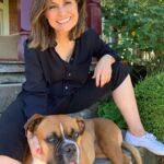 Lisa Wilkinson Instagram - Sunny Sunday morning vibes with Maggie. Feels like a good one…