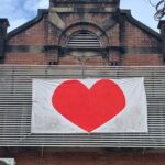 Lisa Wilkinson Instagram - Hearts are everywhere in beautiful Lismore…a reminder that long after the flood waters and headlines are gone, this wonderful community is fighting on. But the reality of what is going on for locals right now is heartbreaking. Tonight on SUNDAY @theprojecttv we meet some of those who have returned to their homes, their determination to take back their city, and the kindnesses that are keeping them going… #lismore