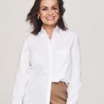 Lisa Wilkinson Instagram - Every 8 hours, an Australian woman dies from ovarian cancer. The symptoms are vague in the early stages - things like tiredness, bloating, constipation - and tragically most women are diagnosed too late. We need to change that! Early detection is vital to save lives, but that research needs urgent funding. For that reason I am so proud this year to be an ambassador for @witcheryfashion’s #whiteshirtcampaign in support of @ocrf Witchery is donating 100% of gross proceeds from the sale of every one of these gorgeous @michaellosordo-designed white shirts to funding vital research into developing an early detection test. Saving lives and the perfect white shirt. What a combo! Available in store & online right now. Thank you. 🙏🌺😊👯‍♀️