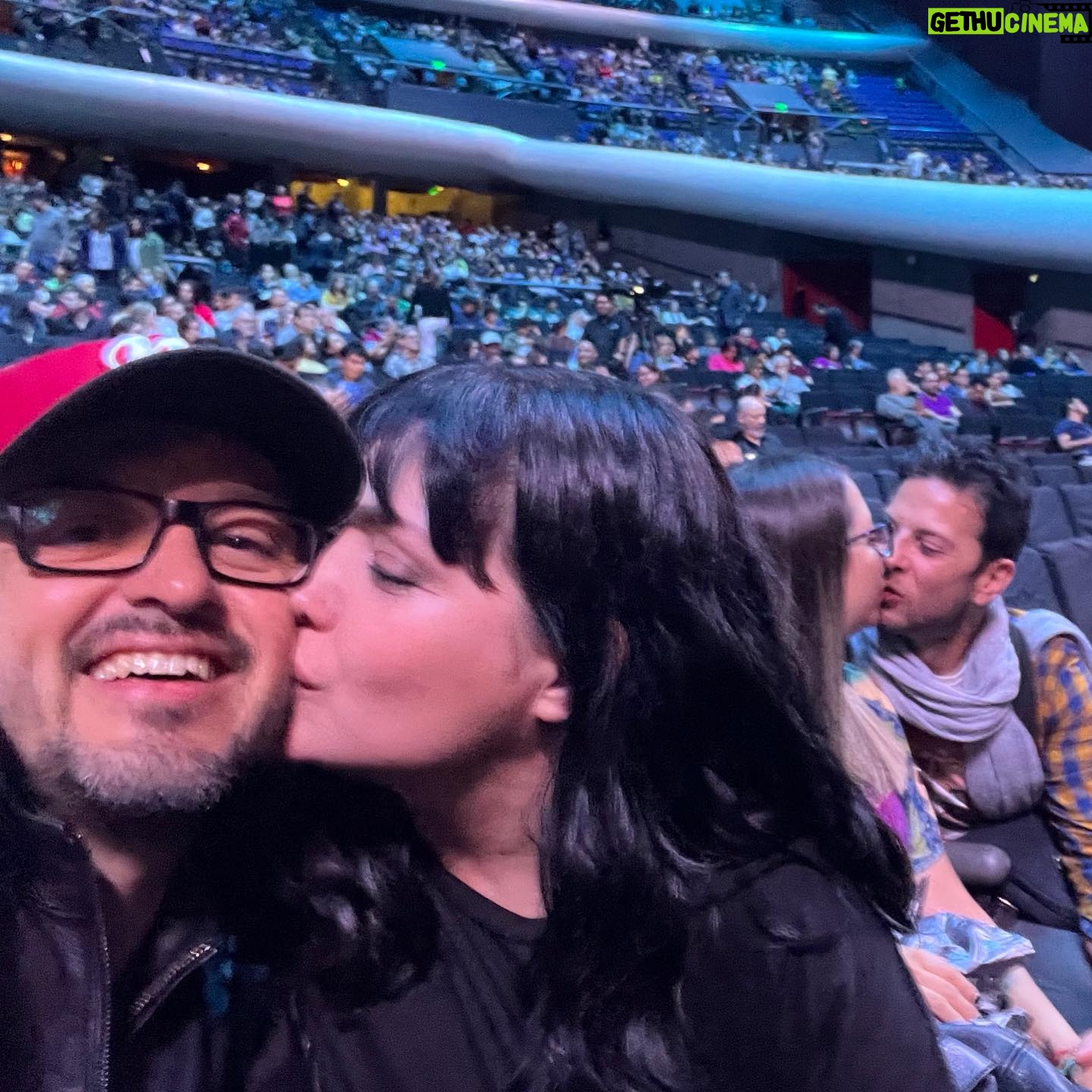 Lisette Morelos - 1.3K Likes - 2001:0disea del Espacio.
Musicalizada por la Orquesta Filarmónica de la Ciudad de México y el Ensamble Coral Cuícatl
@ofcmex 😍