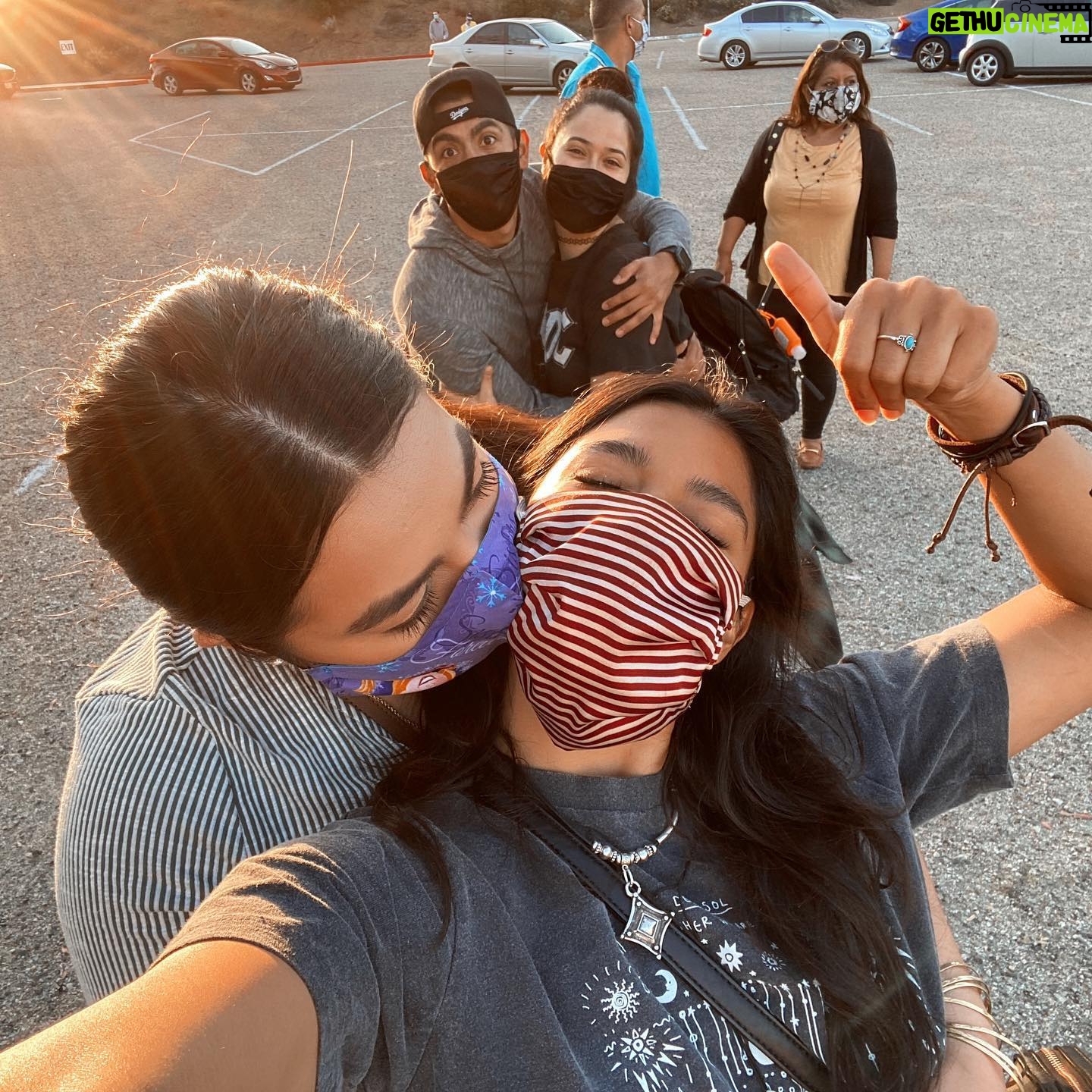 Lisseth Chavez Instagram - Thank you @stfoodcinema for the drive-in experience ♥️