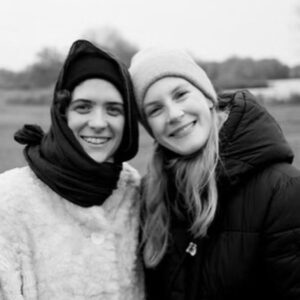 Liv Lisa Fries Instagram - @peterhartwigfoto „From Hilde, with Love“ directed by Andreas Dresen @pandorafilmverleih @betacinemaofficial world premiere next week at @berlinale 🌊🔥💫💥 pictures with Andreas Dresen @andreas_dresen , @johanneshegemann, @judkaufmann_dop , @magda_leniii. I couldn’t have made it without you 🤍🙏