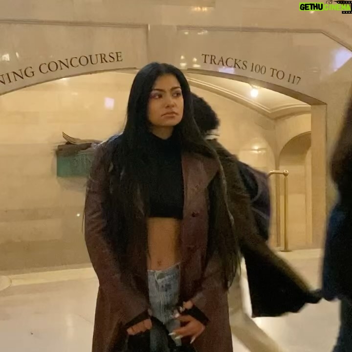Liyah Dia Instagram - 1. Call me the hood Serena 2. I know Halloween been ova but here ya go 3. Itโs just something bout that first ep that was so perfect 4. Been having theses pix on my phone for at least a y 5. I just master that fake look away that Queen S blessed us with ๐ 6. Spotted 7. Missing my city ๐๏ธ 8. I guess itโs that time again.. to binge watch that 1st season again 9. I had to run it back CW call me ๐ 10. One moe