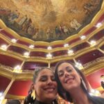 Liz Gallardo Instagram – #tbt de uno de los días más felices en toda mi carrera.  #sep2023 #guadalajara #mycity 

Celebrar los #premiosariel en mi hermosa ciudad, en dos de los recintos más imponentes, importantes , bellos y especiales que nos representan a los tapatíos no tuvo comparación! 
El majestuoso @teatrodegolladogdl lucio en todo su esplendor en esta importante celebración para todo nuestro gremio. 
Así mismo la fiesta estuvo espectacular (como siempre debe ser) en el #InstitutoCulturalCabañas  el más bello espacio posible para una celebración cómo está. 

Nuestro Cine merece todo el glamour y la elegancia que ameritan  unos premios como estos. 
Gracias a @culturajalisco por echar la casa por la ventana para celebrar cómo se debe. 
Gracias a su directora, mi paisana por ser la mejor anfitriona ! 
Gracias @academiacinemx por confiar en mi estado #Jalisco para llevar a cabo este evento. 
EL ARIEL NUNCA MORIRÁ! 
No lo permitiremos ! 
QUE VIVA EL CINE  MEXICANO! 

M hermoso outfit (no es por presumir pero fue uno de los más espectaculares de la noche ) es de la maravillosa diseñadora @karlammdelc  amiga querida y paisana, su bellísima marca @suiteveintiuno 
Mis accesorios fueron de @amorapachegdl y mis  espectaculares aretes de @torcabrand 

 Sobretodo y lo más lindo de la noche , fue encontrarme con gente muy querida que respeto y admiro mucho. Colegas que han sido mi origen de inspiración desde muy joven para dedicarme a esto.  Gracias gracias gracias por compartir colegas ! 

Mi hermana del alma @gadelagarza 
Mi madre chula @lauradeita 
Mi Sobri diabólica @paugaitan 
Mi idola siempre  @ofeliamedina_ 
M director amado de #cincodemayolabatalla @rafalaradirector 
Mi querido viejo amigo @robertososamx 
Uno de mis directores favoritos @alejandrogonzalesinarittu 
La bella y adorada @valeriagiordano7 
Y mi queridísimo paisano , mi #sixtoenvivo @ponchohd 

Y por supuesto mi cómplice de mil aventuras , mi vieja bruja @galatea.gizeht my date 

Los amo mucho a todos ! 🙏🏼🥹🩵🩵🩵🩵🩵🩵🩵

#entrega65ariel #cinemexicano #happines #amigos #picoftheday #smile 📽️🎥🎞️