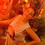 Liz Gallardo Instagram – Unas mini vacaciones para recargar las pilas antes de arrancar nuevo proyecto…….
Pronto les cuento! 😍👍🙏🏼🎥📺👏🏼👏🏼👏🏼👏🏼👏🏼

Uno de los mejores viajes de mi vida con mi #foreversoulmate @inchisandrose para celebrar su cumple especial y reafirmarnos , como bien lo aprendimos en nuestra bíblia  #sexandthecity , que NUESTRAS ALMAS GEMELAS REALES, SON NUESTRAS VERDADERAS AMIGAS. 👩🏻‍🤝‍👩🏼✨
#mommycarrie #babycarrie #fridakhalor

Y para que no se nos olvide , me hice con ella mi primer tatuaje ! 
Tanto me resistí pero me encantó el resultado! 

Gracias a @li.poke por su hermoso trabajo #handpoke 
Una belleza! 😍😍😍
Búsquenla ! Está en #puertoescondido 

#oaxacamiamor #amigasporsiempre #almasgemelas #soulmate 👩🏻‍🤝‍👩🏼🩵✨💚🎊
#travelfriends #cerrandociclos