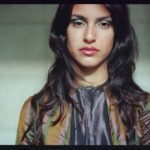 Liz Gallardo Instagram – #tbt de cuando era joven , bella , flaca , y tenía muchas ilusiones y sueños por cumplir. 

Año 2000……….
Recién llegada a la Ciudad de México (antes el DF) y conociendo a poca gente , me atrapó el ojo 👁️ Magico de @gonzalomoralesphoto , con su enorme talento y su gran pasion. 

El vio en mi lo que yo no podía ver…. ……… 🙏🏼✨🩵
Las mejores fotos de mi vida sin duda. 📸
Y el autor de mi apodo eterno…….. 🐓
#migallogallardo me decías……… 🤣🤣🤣🤣😍
Te quiero Gonzi ! 

P.d y el día que llegue , fue el día que gano @vicentefoxq las elecciones y el país se puso de cabeza! 
Nunca olvidaré ese día ! 

#memorias #picoftheday #recuerdos #mexicocity 
#lacapital #lacapirucha #eldefectuoso #mexicodistritofederal #condesadf