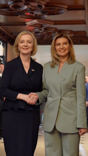 Liz Truss Instagram - My focus at the @unitednations General Assembly is to continue working with our international partners to fix the global energy crisis, support Ukraine and defend freedom and democracy around the world.