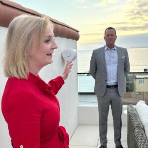 Liz Truss Instagram - Talking #tenyearstosavethewest with the great @richardgrenell and conservative Californians. 
Help fight for freedom and order my book at link in bio 🇬🇧🇺🇸