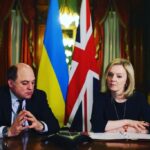 Liz Truss Instagram – We stand with Ukraine. 🇬🇧🇺🇦