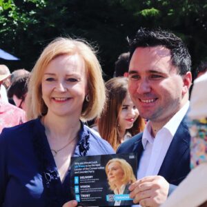 Liz Truss Instagram - Fantastic day in the Kent sunshine meeting hundreds of @conservatives members, talking Brexit opportunities, growing our economy, and how we’ll work together to win the next election.

#LizForLeader