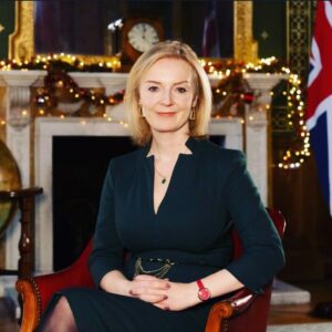 Liz Truss Instagram - Merry Christmas everyone! 🎄