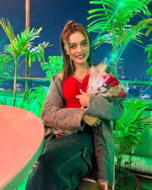 Liza Sarkar Instagram - until the last petal Falls 🌹🌿♥️