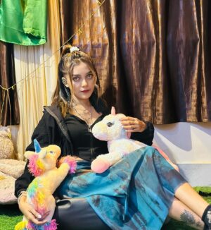 Liza Sarkar Instagram - living my way💕🌿

#unicorn