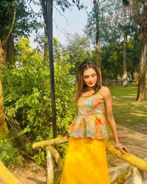 Liza Sarkar Instagram - Your 🌼