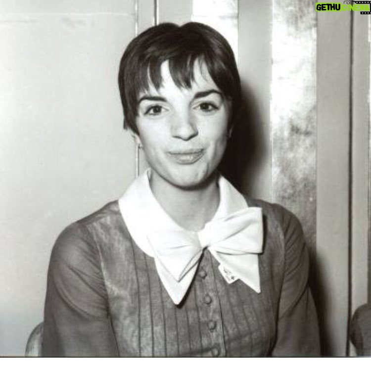 Liza Minnelli Instagram - #tbt #blackandwhitephotography #blackandwhite #lizaminnelli
