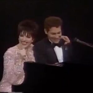 Liza Minnelli Instagram - Hi Kids! My best friend in the world @michaelfeinsteinsings is performing with @okc_phil in “Coming Home for Christmas” with special guest Susan Powell @susanpnyc, on 12/2 at 8pm and 12/3 at 2pm and 8pm. You’ll find remaining tickets at the “Meet the Maestro” event @pennsquaremall , this Saturday 11/19 from 2pm-4pm. Here is a look at Michael and me, singing some of our favorites that you will see. Don’t miss Michael’s genius and this great show! Love to Michael and all who see his greatness.