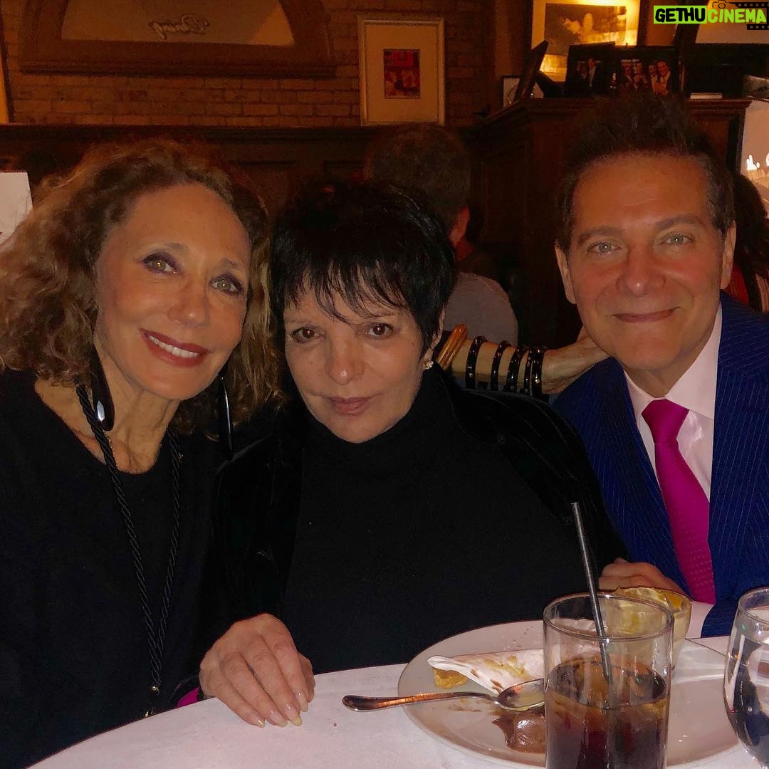 Liza Minnelli - 8.8K Likes - I had a wonderful time out over the weekend with my baby, @michaelfeinsteinsings and my darling, @marisaberensonofficial! Us Cabaret girls have to stick together. So glad Michael joined us♥️♥️😘
#marisaberenson #lizaminnelli #michaelfeinstein #cabaret #lizawithaz