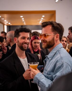 Lize Feryn Instagram - Wat een heerlijk openingsweekend! ♡
Aangedampte ruiten en heel veel liefde. MERCI! Ons hartje zit vol. Op naar een zalige maand! @melange.label 

📸 @shana.listes 

Dikke merci aan @belvederevodka voor de lekkerste Belvedere Pornstar Melange 🍸 

Merci @moose.by.ecomoose voor de prachtige vintage meubels 

Kom gerust deze maand nog langs voor een koffietje of @drinkritchie 🫶🏻