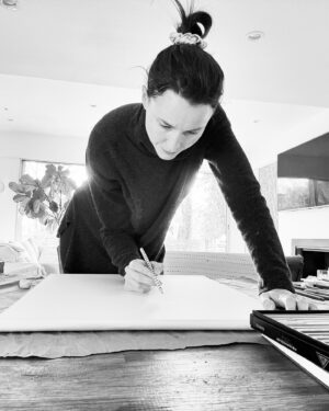 Loan Chabanol Instagram - The creative process for the women’s series. 

#PastelArt
#AcrylicPainting
#WomenInArt
#PortraitPainting
#FeminineArt
#ColorfulArt
#ArtisticWomen
#CreativeExpression
#ContemporaryArt
#ArtisticInspiration
#EmpoweringWomen
