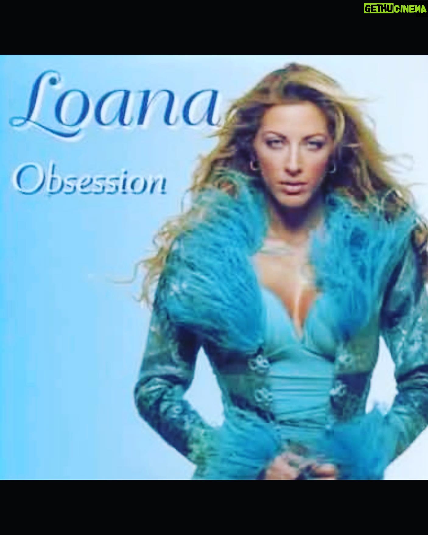 Loana Petrucciani Instagram - Obsession π π loana #beauty ##frenchgirl #miroir #naturalmakeup #loveyou #influenceuse #romantic #women #selfie #love #heart #sweet #friends #blondebombshell #love #heart #sweet #friends #blondebombshell #π§‘