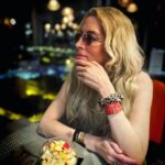 Loana Petrucciani Instagram - Quand je pense à vous mes Loulous 💕!!Gros bisous tout doux 🧡❤️💛🩷💕💋🫶 🫶🫶🫶 Love U 🩷🩷🩷🩷🩷 💕💕💕 💖💖💖 💖 💖💖💖💖💖💖💖💖 ✨🌺🌺 💕 💖 loana #beauty ##frenchgirl #miroir #naturalmakeup #loveyou #influenceuse #romantic #women #selfie #love #heart #sweet #friends #blondebombshell #love #heart #sweet #friends #blondebombshell #🧡