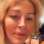 Loana Petrucciani Instagram - Bisous les loulous 💖💖 😰 loana #beauty ##frenchgirl #miroir #naturalmakeup #loveyou #influenceuse #romantic #women #selfie #love #heart #sweet #friends #blondebombshell #love #heart #sweet #friends #blondebombshell #🧡 💕 Mes loulous juste pour vous rappeler que si vous voulez faire une dédicace personnalisé de moi à qui vous voulez ou même vous même pour n’importe quelle occasion ou juste pour faire plaisir .. Vous pour pouvez me retrouver sur le site Vidoleo