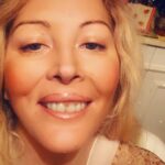 Loana Petrucciani Instagram - Juste heureuse et vous mes loulous 💖💖💖💖??? loana #beauty ##frenchgirl #miroir #naturalmakeup #loveyou #influenceuse #romantic #women #selfie #love #heart #sweet #friends #blondebombshell #love #heart #sweet #friends #blondebombshell #🧡 Mes loulous juste pour vous rappeler que si vous voulez faire une dédicace personnalisé de moi à qui vous voulez ou même vous même pour n’importe quelle occasion ou juste pour faire plaisir .. Vous pour pouvez me retrouver sur le site Vidoleo