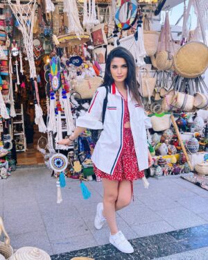 Lobna Ezzat Instagram - طب أقولك...؟! ♥️🤍