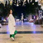 Lobna Ezzat Instagram - Night Light ✨