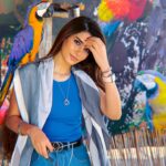 Lobna Ezzat Instagram - 🦜💙