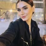 Lobna Ezzat Instagram - hola🌚...