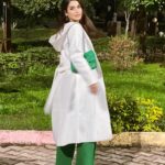 Lobna Ezzat Instagram - نستحمل بعض شوية خلاص دي أخر صوره 💚🤍🌚