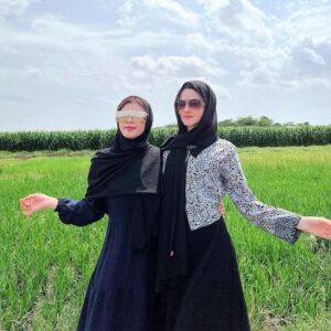 Loide Christina Teixeira Instagram - Untuk teman-teman muslimku, selamat hari raya idul fitri, mohon maaf lahir dan batin. ✨🙏🏻