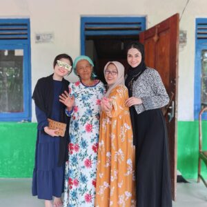 Loide Christina Teixeira Instagram - Untuk teman-teman muslimku, selamat hari raya idul fitri, mohon maaf lahir dan batin. ✨🙏🏻