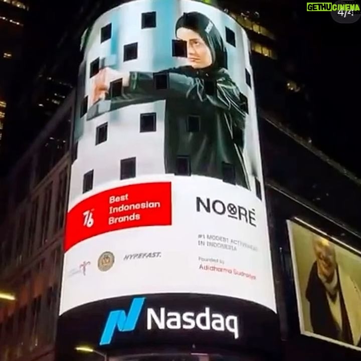 Loide Christina Teixeira - 3 Likes - Dari Bandung ke New york
At New york times square for indonesia 🇮🇩
#nooreindonesia #newyorktimessquare🇺🇸 #billboard #indonesia #sportclothes
#brazilianmodel🇧🇷 #obrigameuDeus
