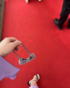 Lola Le Lann Instagram - Merci à toute l’équipe de @pacorabanne pour ce super beau moment en direction de la projection de « Monster », le dernier film de Hirokazu Kore-Eda que j’admire tant!!